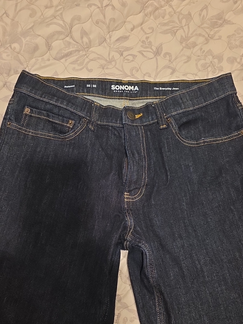 SONOMA Men's Dark Blue Relaxed Jeans - Classic Five-Pocket